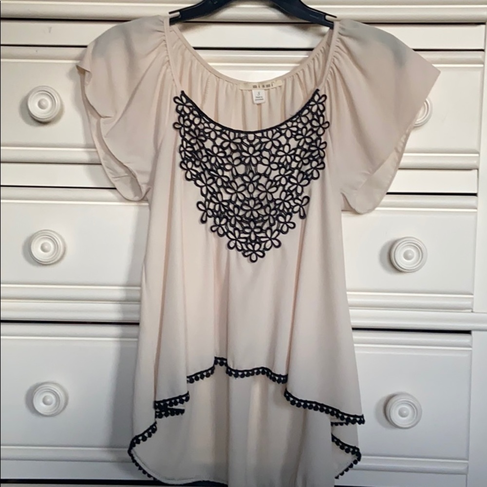 Francesca’s Blouse